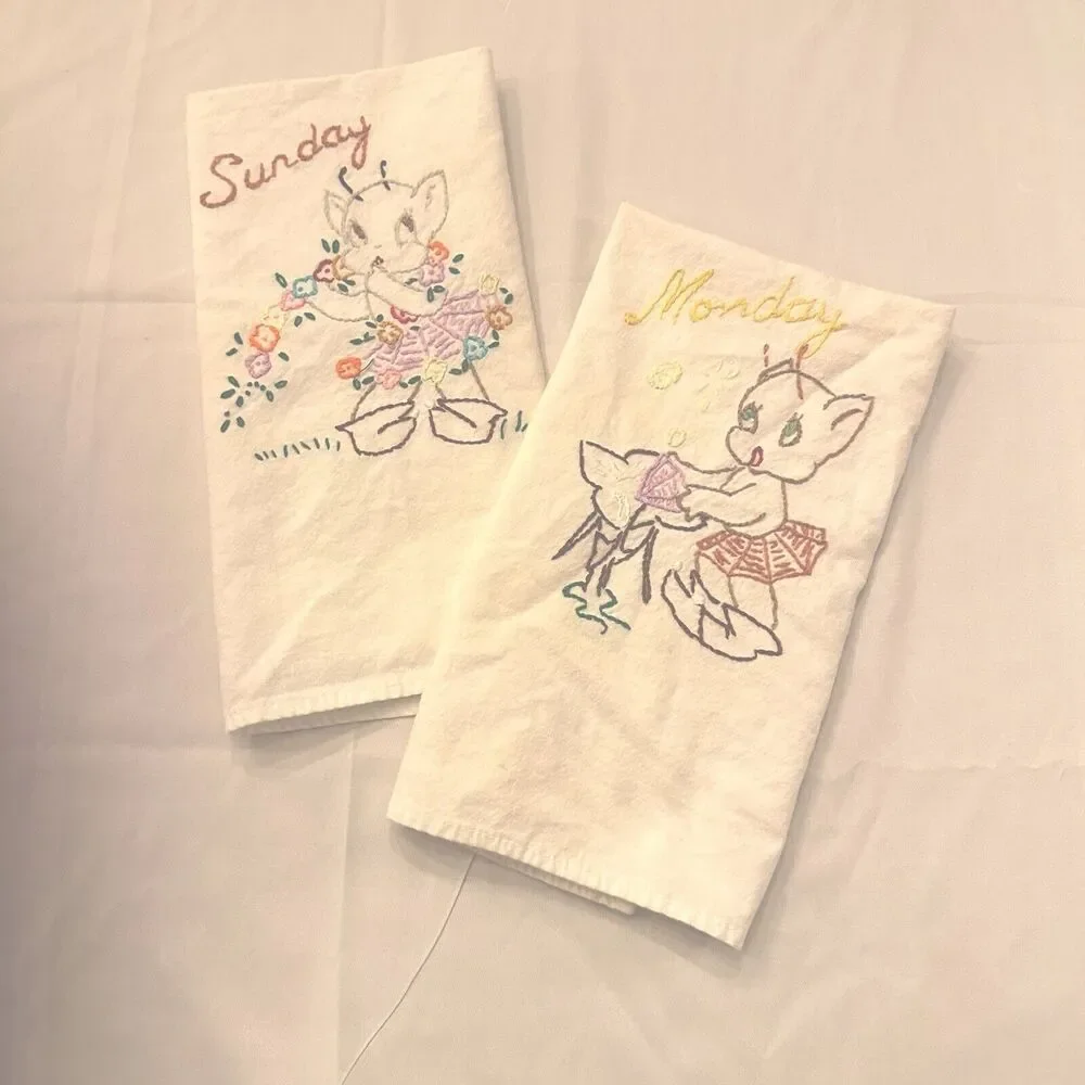 2 Dish Tea Towel Set Embroidered Days of the Week Pixie Elves Anthropomorphic
